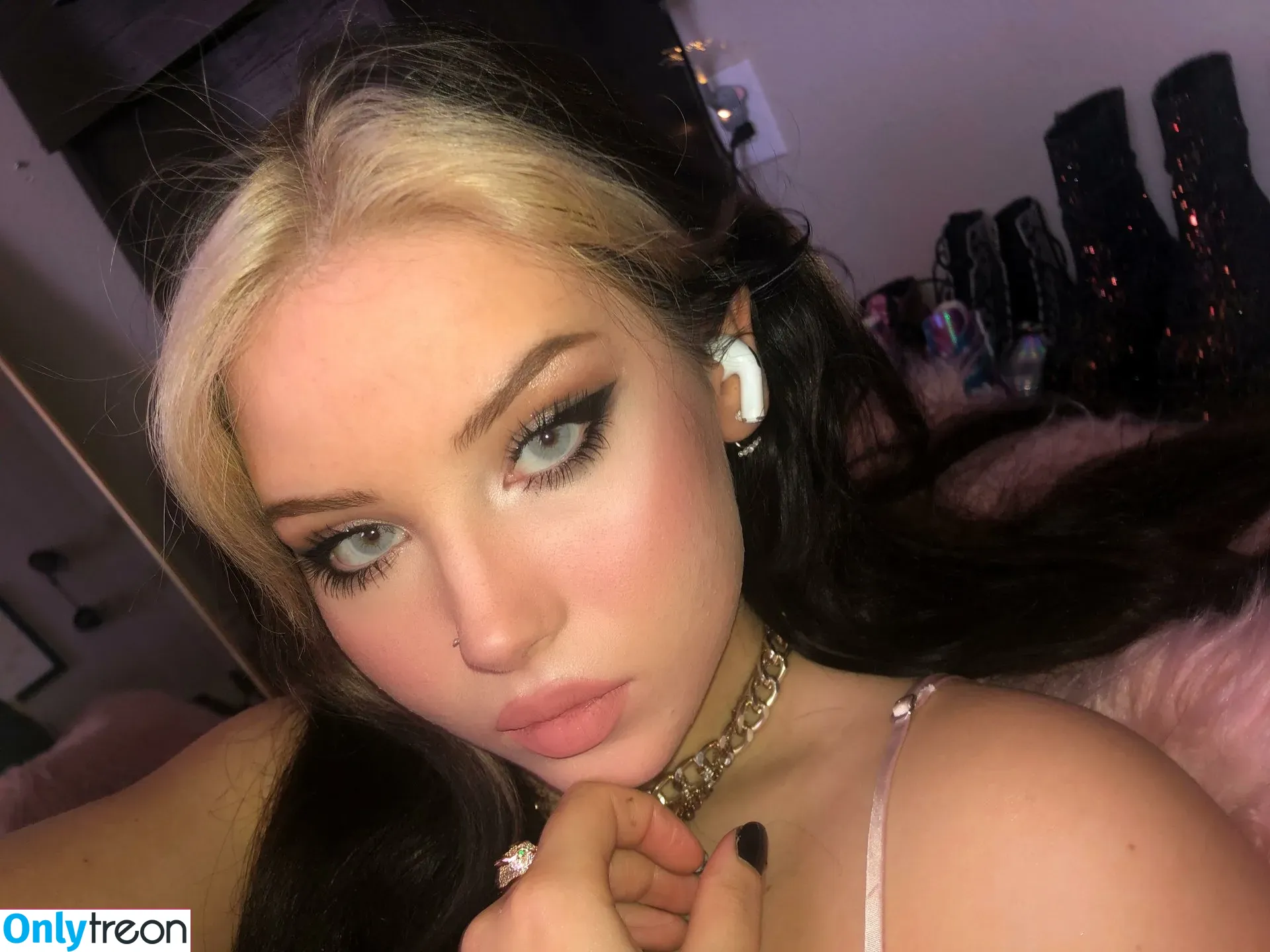katyakittyxo nude photo #0011 (katyakittyxo)