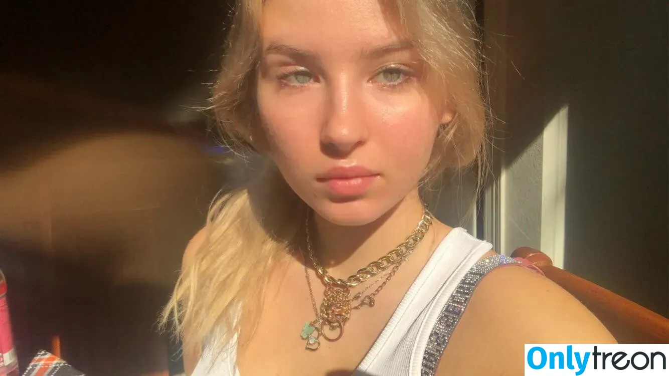 katyakittyxo голая photo #0070 (katyakittyxo)