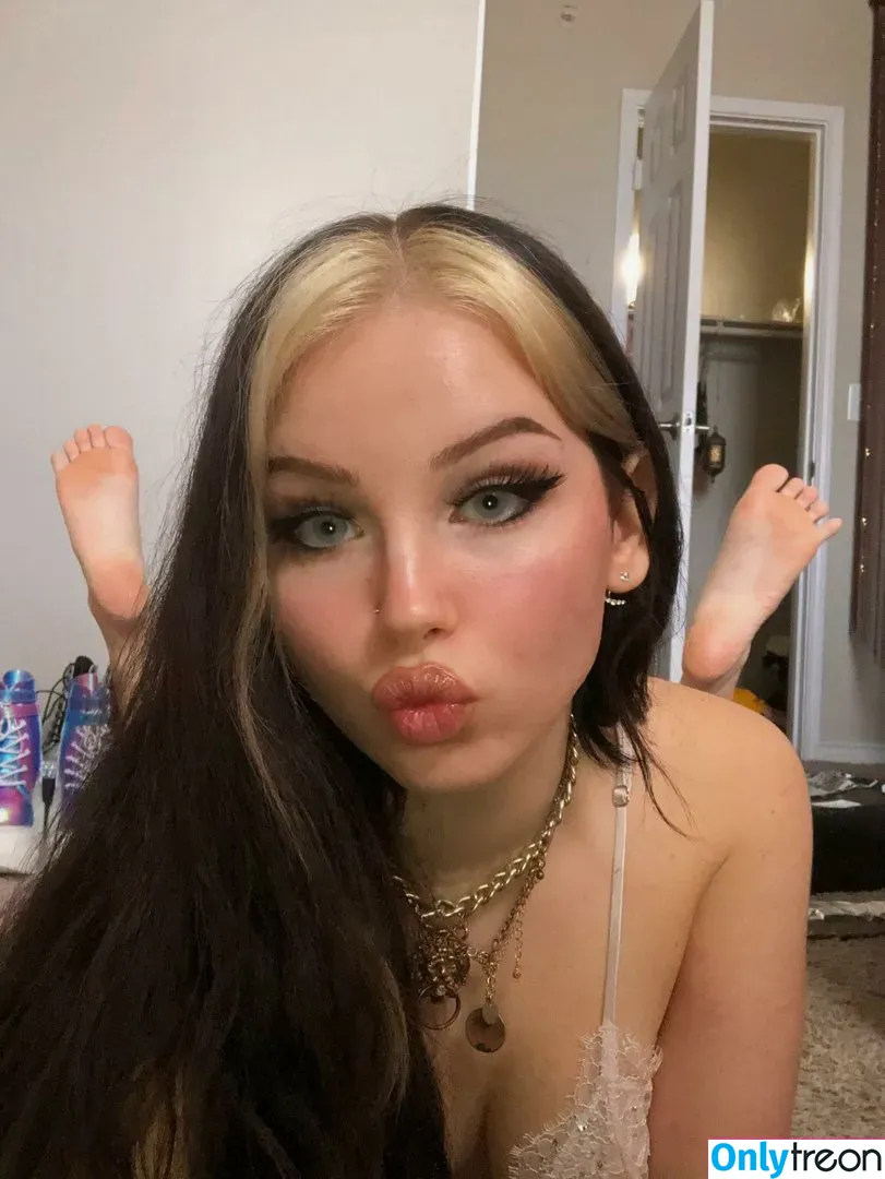 katyakittyxo nude photo #0085 (katyakittyxo)