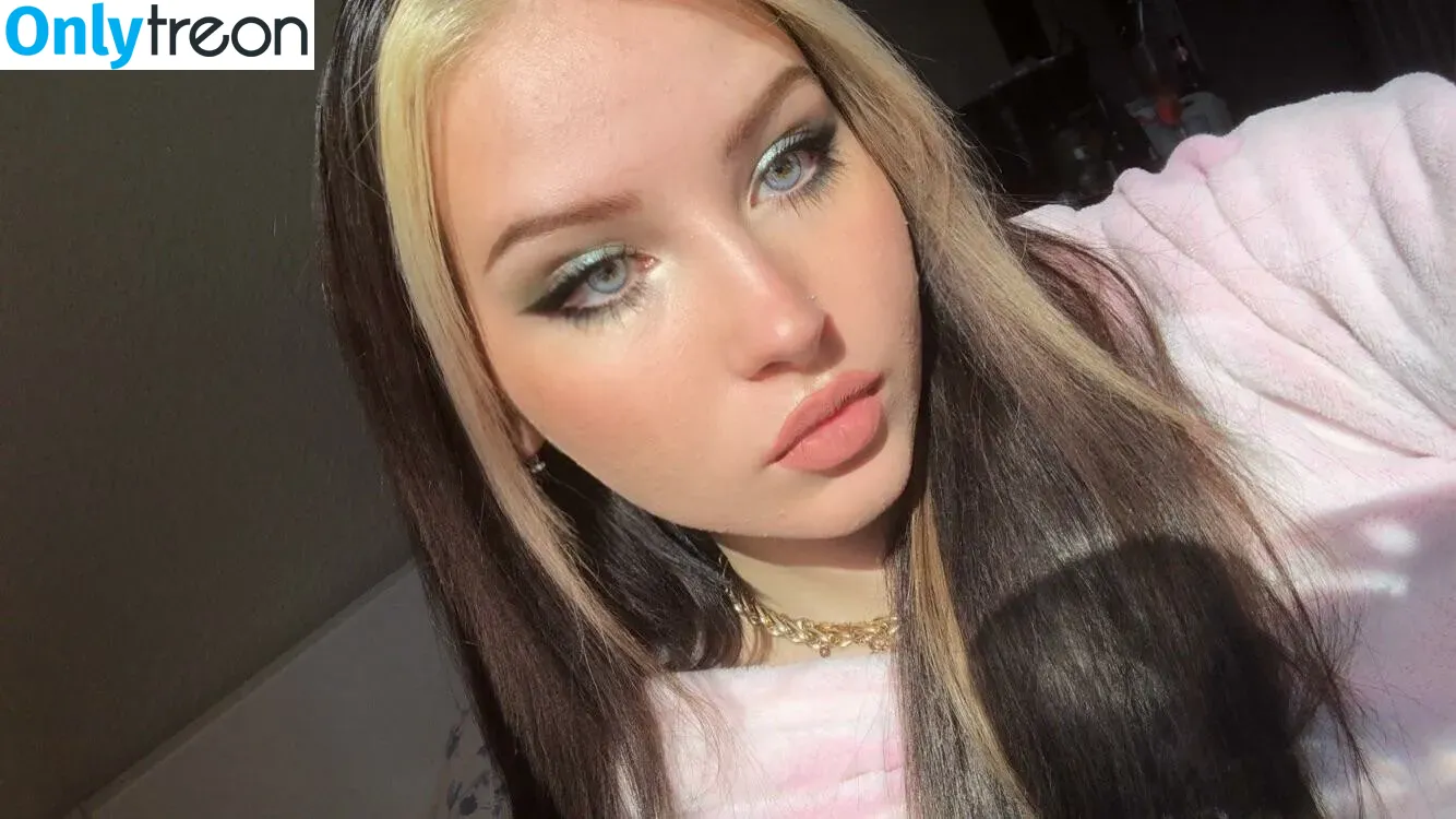 katyakittyxo nude photo #0169 (katyakittyxo)