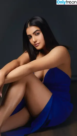 Kavya Thapar / kavyathapar20 nude photo #0013