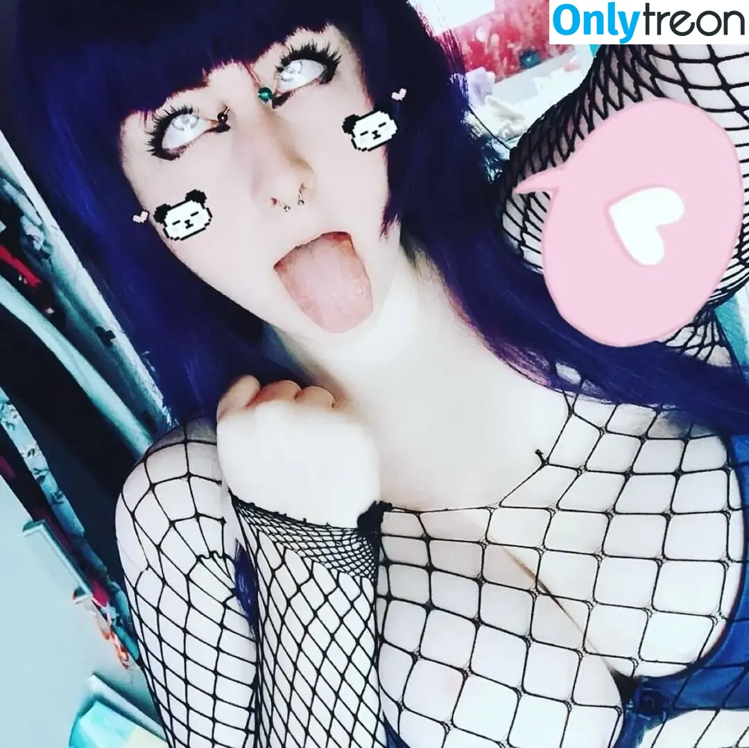 KawaiiAlienPanda nude photo #0010 (KawaiiAlienPanda)
