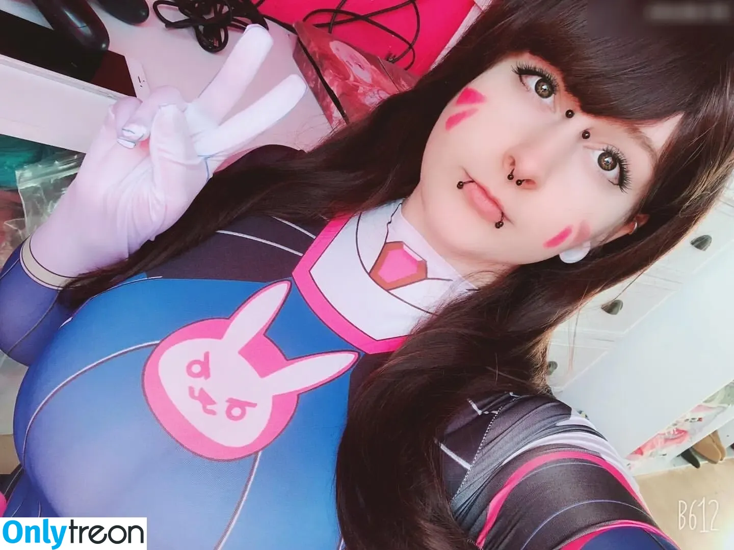 KawaiiAlienPanda nude photo #0028 (KawaiiAlienPanda)