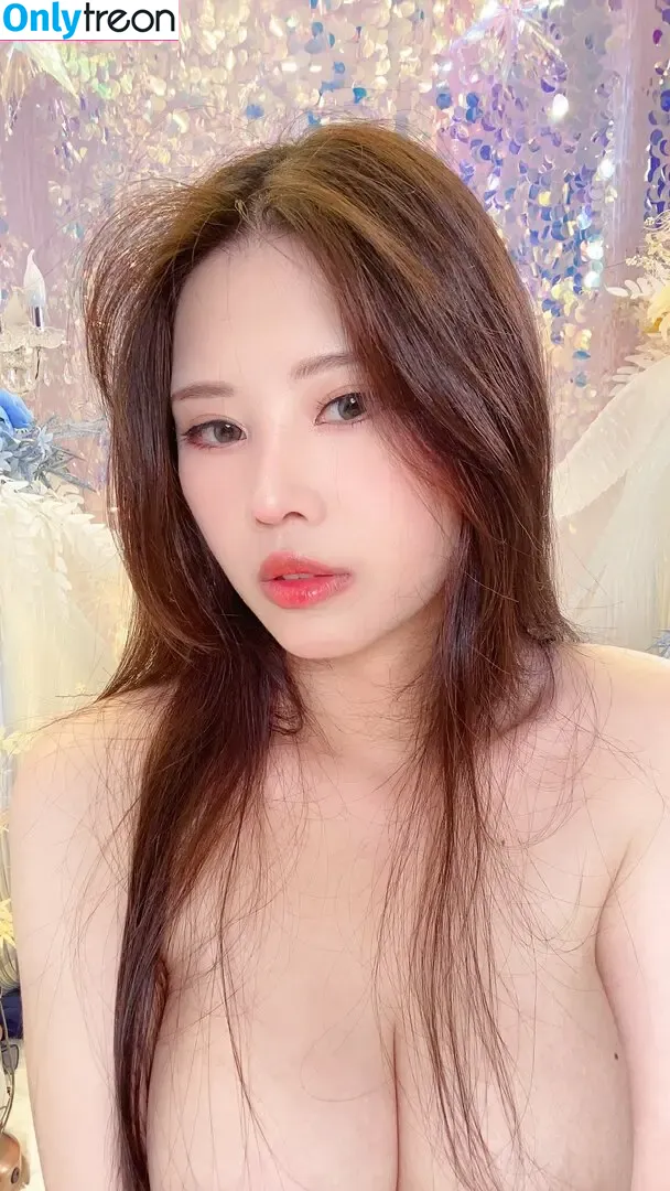 kayahuang nude photo #0230 (kaya_huang)