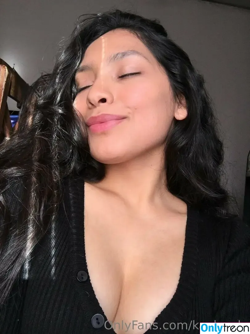 kayla_ala nude photo #0016 (kayla_ala)