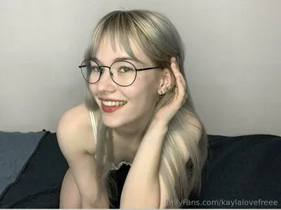 kaylalovefreee / kayladottcom nude photo #0010