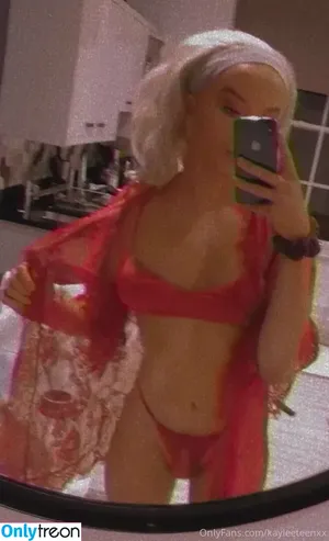 kayleeteenxx / kayleelorenzoofficial nude photo #0007