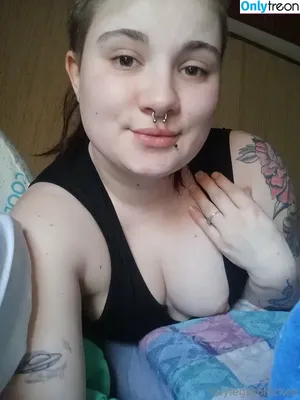 Kaylegotblocked nude photo #0032