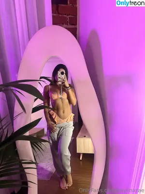  nude photo #0003