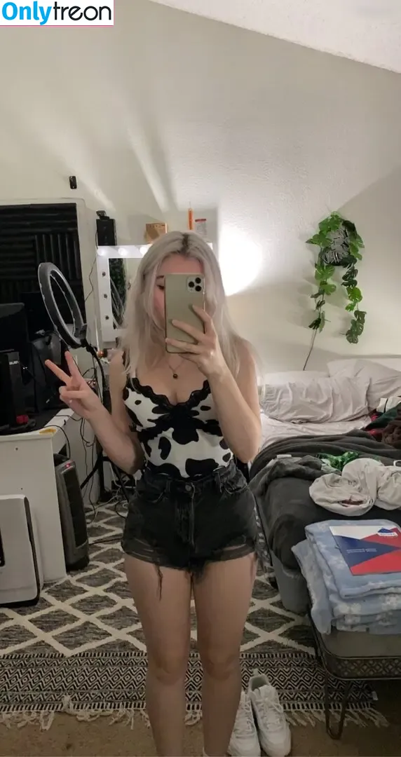 KayMaster nude photo #0024 (thekaymaster / thekaymaster00)