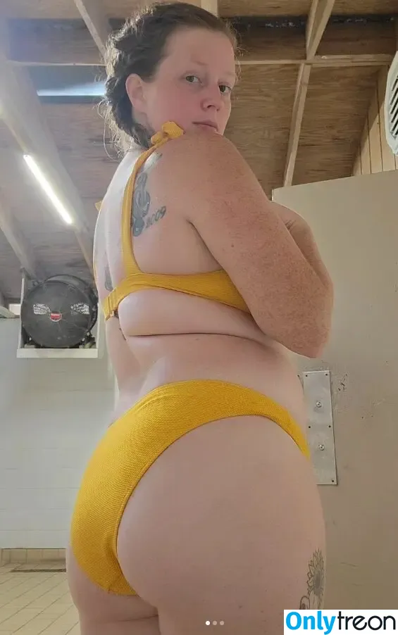 Kayt McGee nude photo #0004 (Kaytum / kaytum.xoxo / kaytumxoxo)
