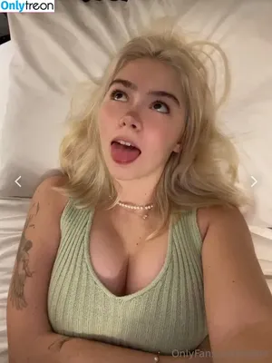 Keawave nude photo #0005