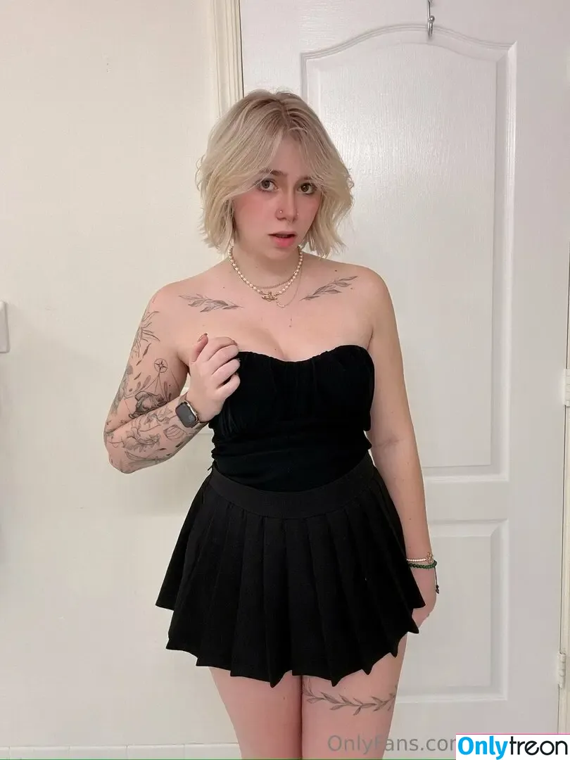Keawave nude photo #0049 (Keawave)