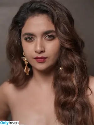 Keerthy Suresh / keerthysureshofficial nude photo #0091