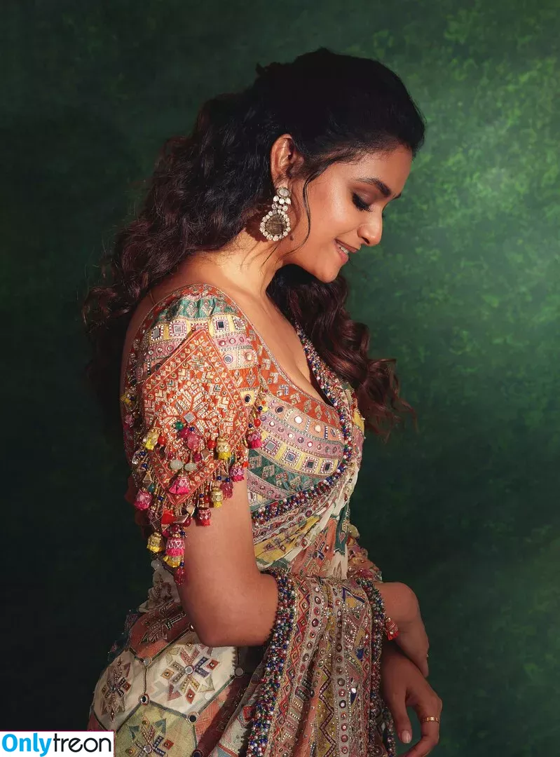 Keerthy Suresh nude photo #0021 (keerthysureshofficial)