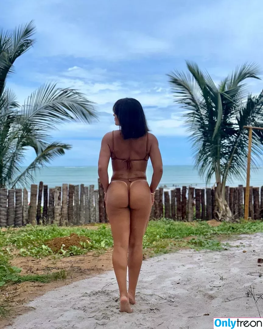 Kéfera Buchmann голая photo #0108 (kefera)