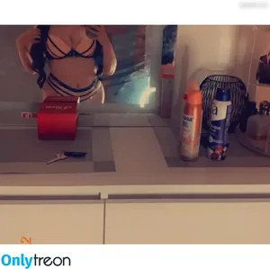 Keiinspiielfilm nude photo #0002