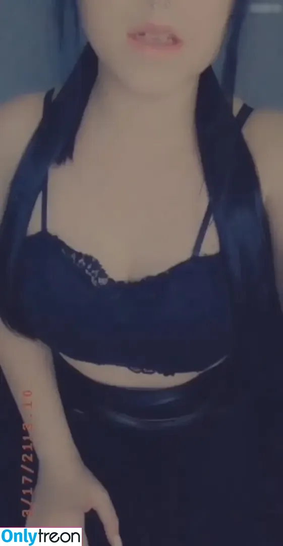 Keiinspiielfilm nude photo #0074 (Keiinspiielfilm)