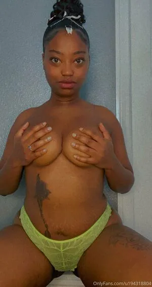 keiland / queen_keiland nude photo #0003