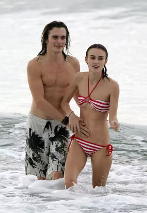 Keira Knightley / keira_knight / keiracknightleys / keiraksource фото голая #0301