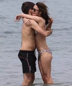 Keira Knightley / keira_knight / keiracknightleys / keiraksource nude photo #0420