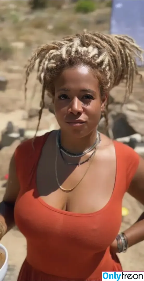 Kelis nude photo #0052 (Kelis)