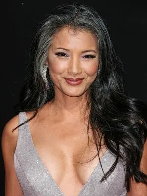 Kelly Hu / kellyhu фото голая #0045