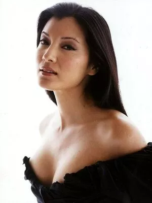 Kelly Hu / 33edge / kellyhu фото голая #0281