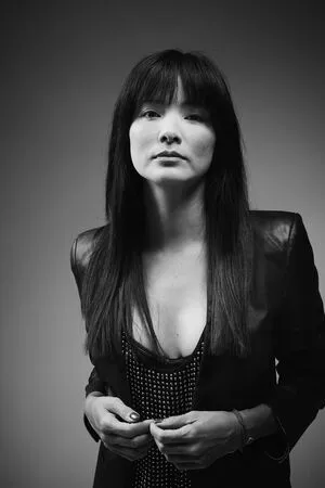 Kelly Hu / 33edge / kellyhu фото голая #0343