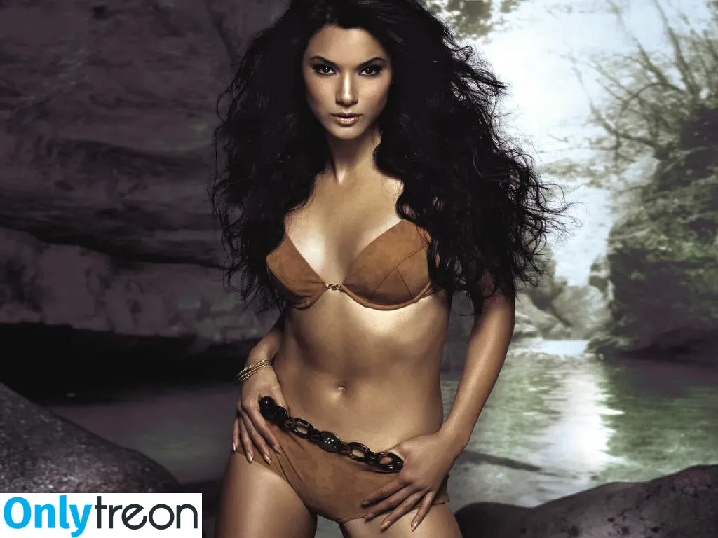 Kelly Hu голая photo #0086 (kellyhu)