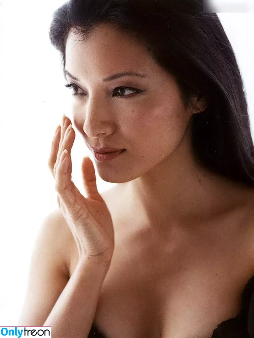 Kelly Hu голая photo #0165 (33edge / kellyhu)
