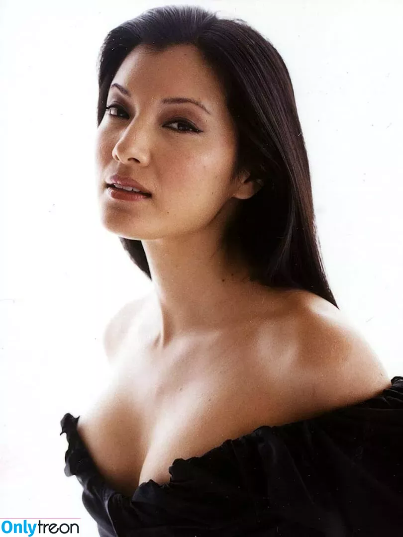 Kelly Hu голая photo #0281 (33edge / kellyhu)