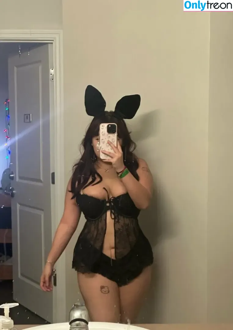 Kelly Le голая photo #0015 (Kelly Le)