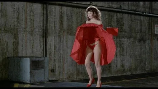 Kelly LeBrock / thekellylebrock фото голая #0003