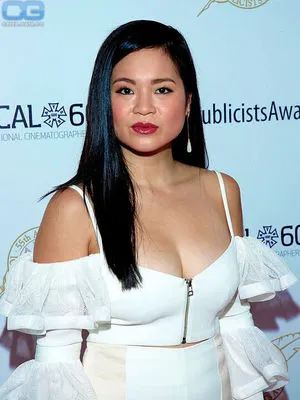 Kelly Marie Tran / kellymarietran фото голая #0011