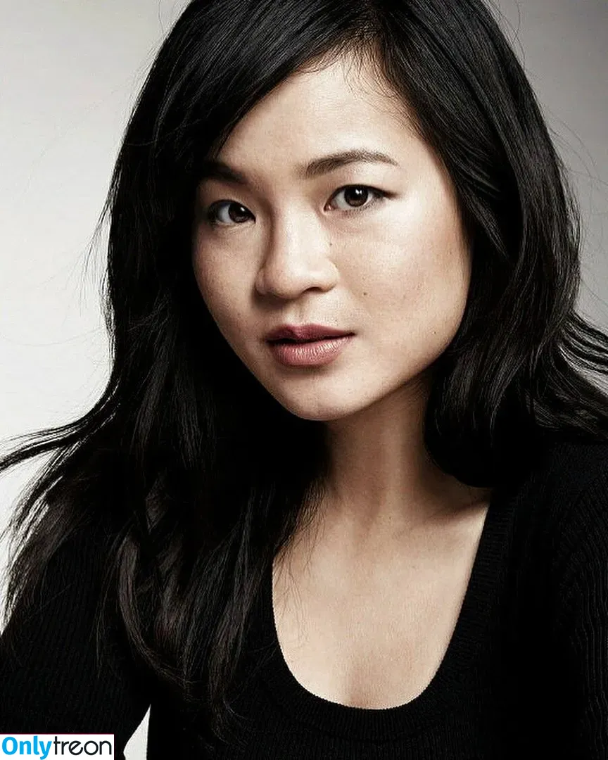 Kelly Marie Tran голая photo #0002 (kellymarietran)