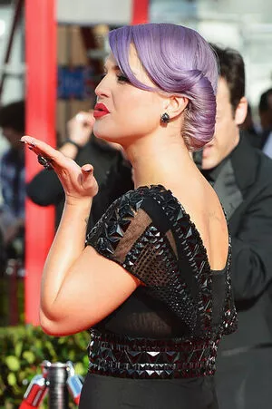 Kelly Osbourne / KellyOsbourne nude photo #0046