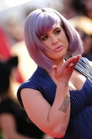 Kelly Osbourne / KellyOsbourne nude photo #0048