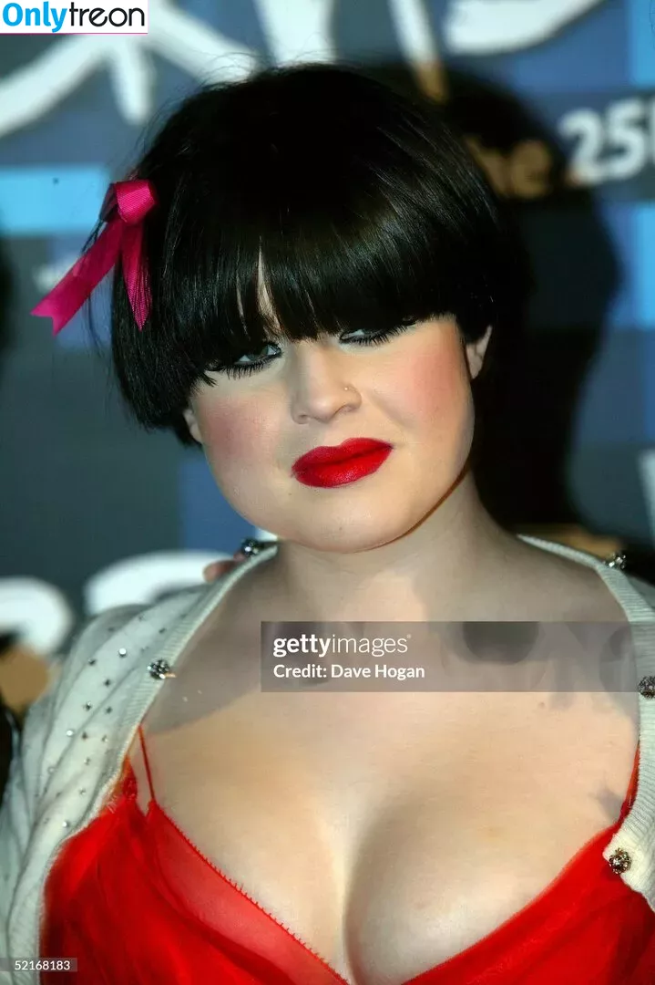 Kelly Osbourne голая photo #0142 (KellyOsbourne)