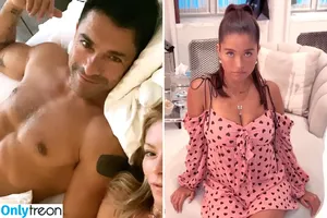 Kelly Ripa / kellyripa nude photo #0077