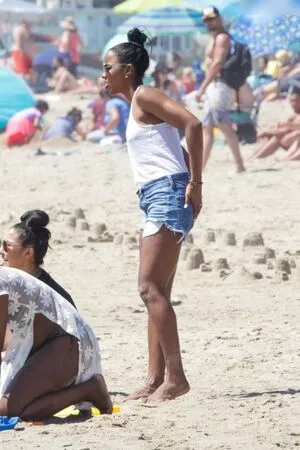 Kelly Rowland / kellyrowland / morenapieldefuego nude photo #0065