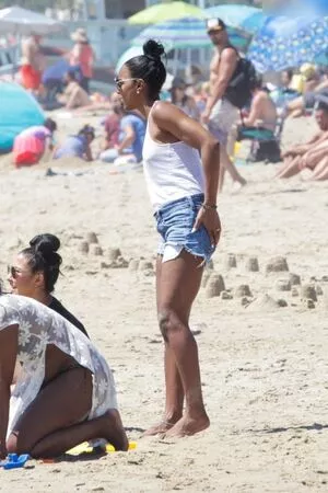 Kelly Rowland / kellyrowland / morenapieldefuego nude photo #0070