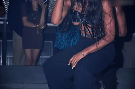Kelly Rowland / kellyrowland / morenapieldefuego nude photo #0075