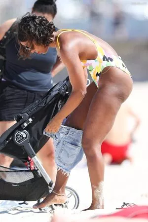 Kelly Rowland / kellyrowland / morenapieldefuego nude photo #0119