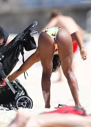 Kelly Rowland / kellyrowland / morenapieldefuego nude photo #0121