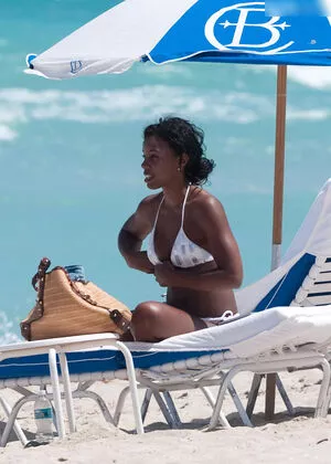 Kelly Rowland / kellyrowland / morenapieldefuego nude photo #0143