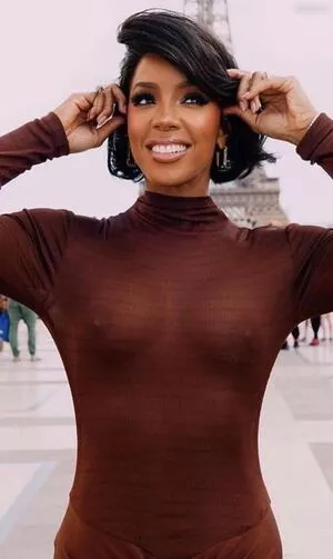 Kelly Rowland / kellyrowland / morenapieldefuego nude photo #0165