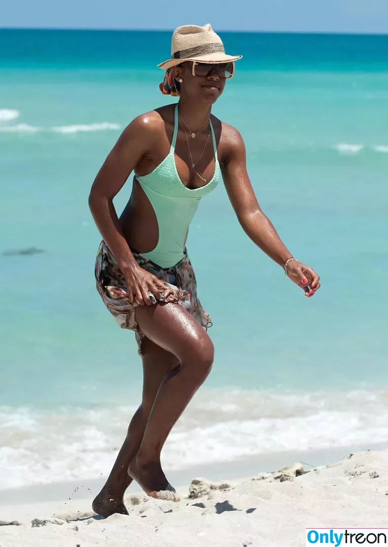 Kelly Rowland голая photo #0180 (kellyrowland / morenapieldefuego)