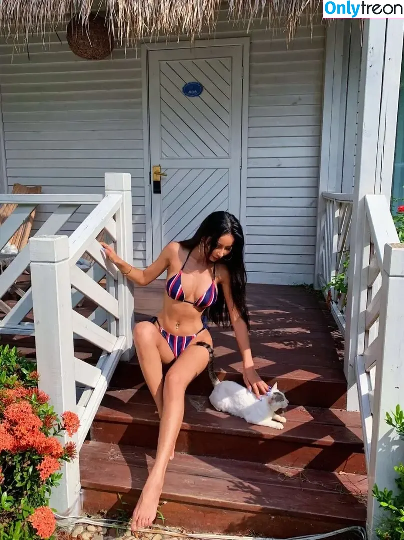 Kellybaby_yy nude photo #0027 (vipkellybaby)