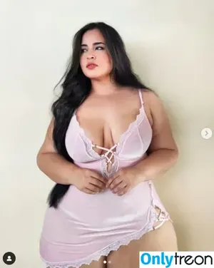  nude photo #0002